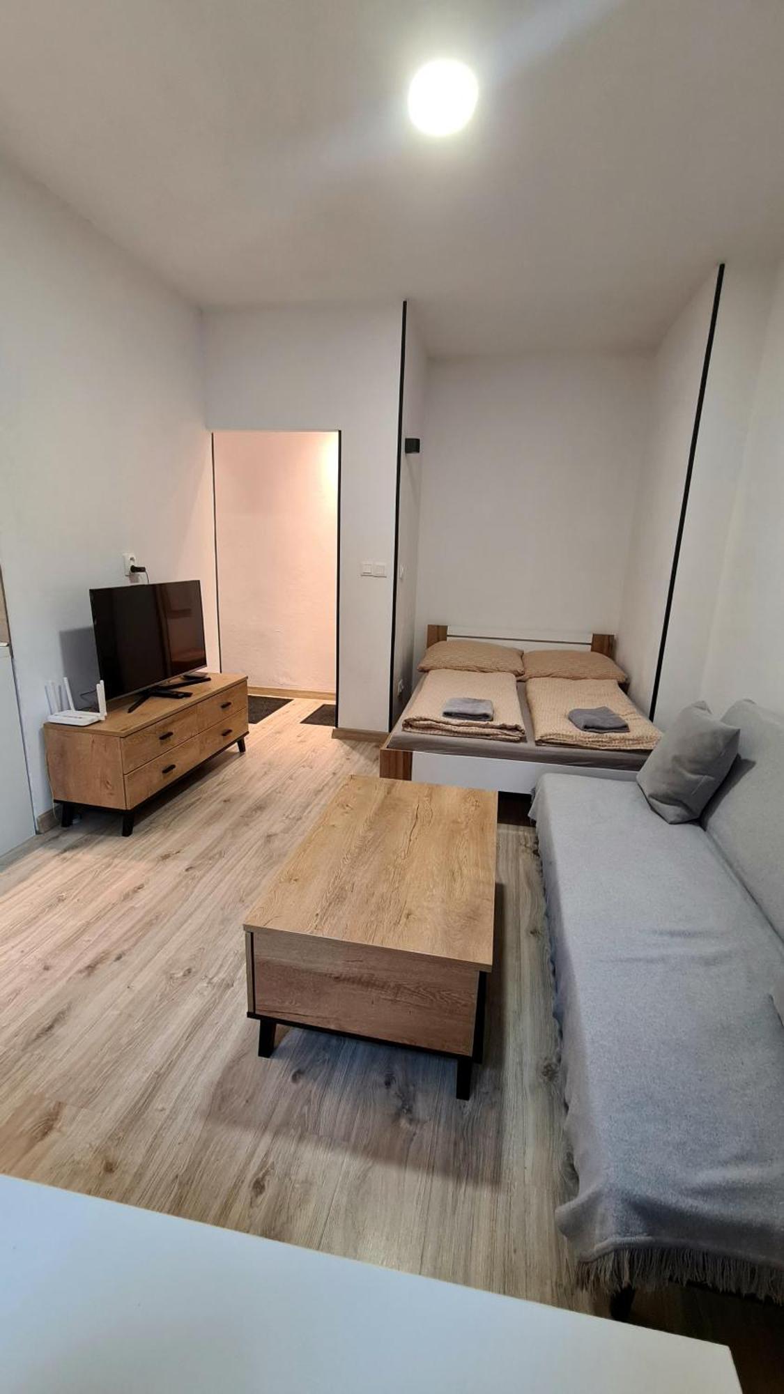 Apartman Bb-Centrum2 Banská Bystrica Eksteriør billede
